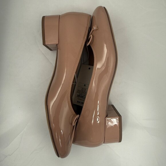A New Day Beige Patent Leather Look Ballet Flats Size 8.5 Bow Accent Block Heel - Picture 7 of 10